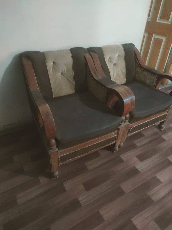 Sofa set 5 Seater for Sale 2