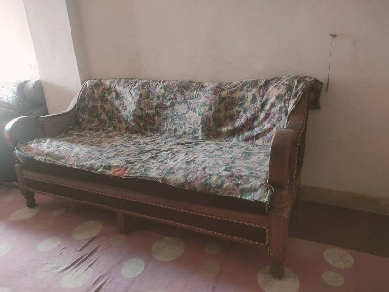 Sofa set 5 Seater for Sale 4