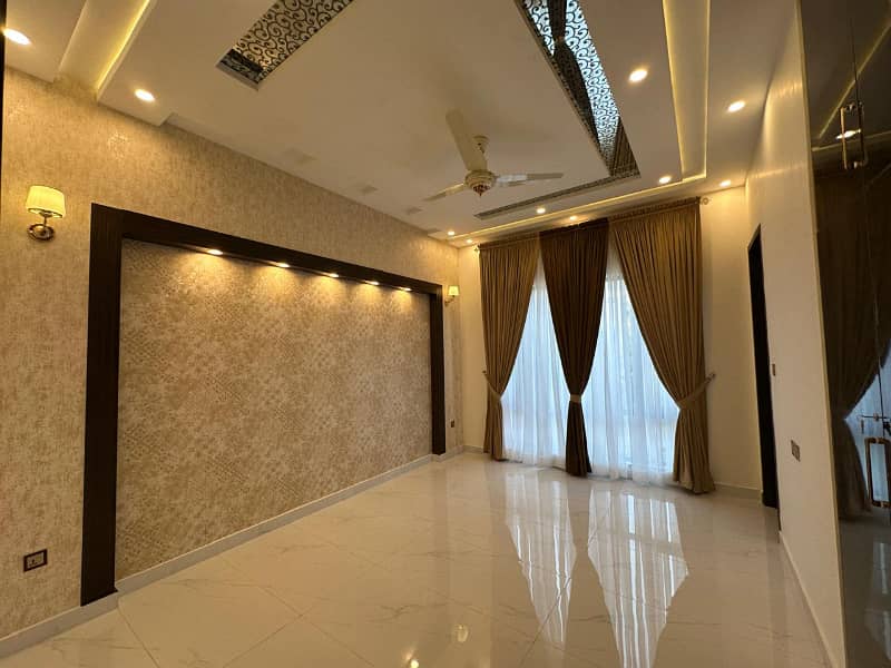 10 MARLA LUXURY BRAND NEW HOUSE NEAR PARK MASJID FOR SALE IN BAHRIA TOWN LAHORE 13