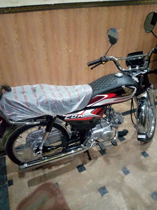 New bike Honda CD 70 2025 9