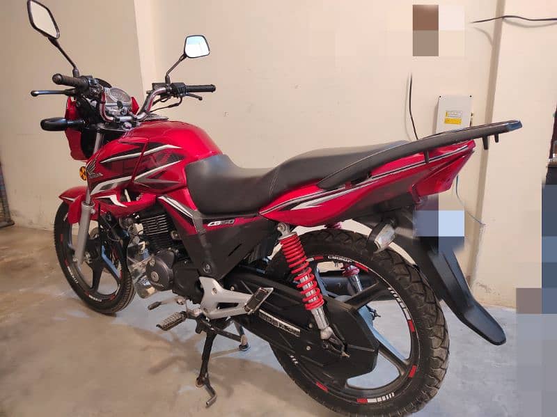 Honda CB150f Red, 2020 model. Islamabad registered 6