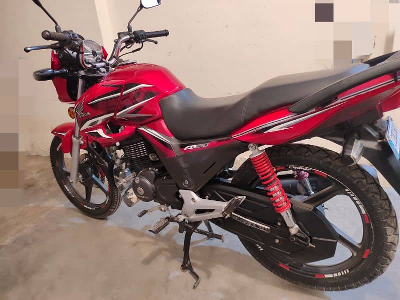 Honda CB150f Red, 2020 model. Islamabad registered 7