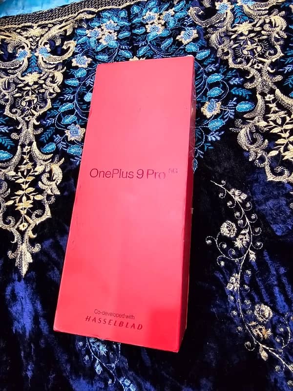 One plus 9 pro for sale 2