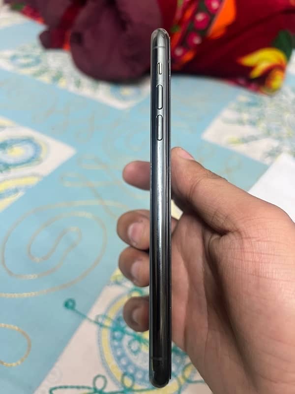 iphone 11 pro max 256GB 3