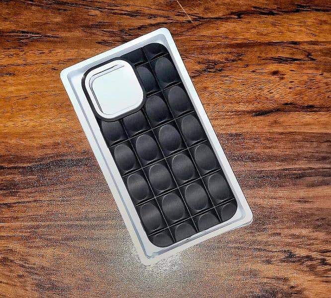 Soft Grid Breathable Imported Mobile Covers For iPhone Models 6