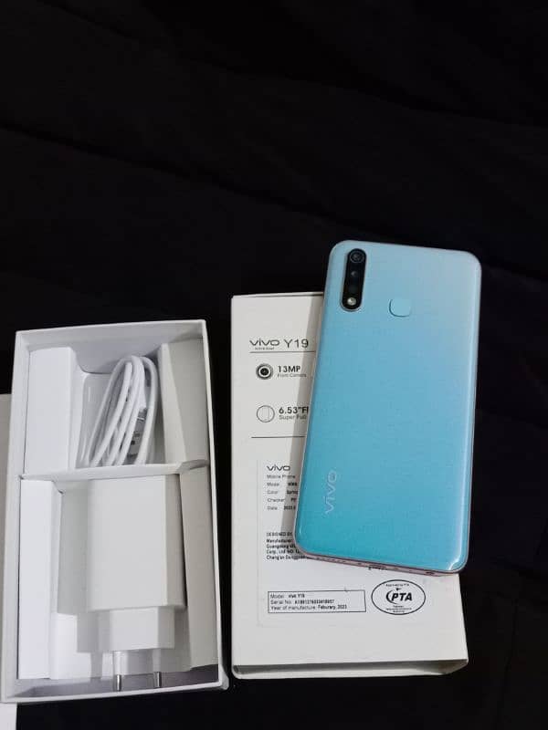 vivo Y19 256gb and 8gb* Box &+ Charger. lush Condition all ok 0