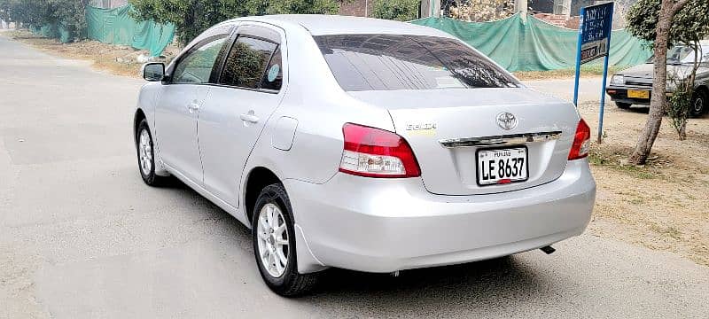 Toyota Belta 2009 6