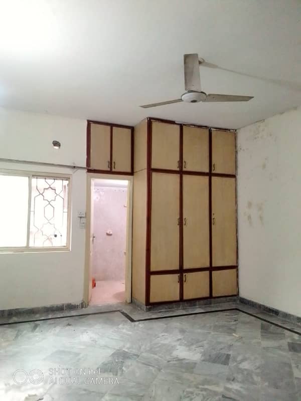 8 Marla Upper Portion for Rent in New Gulzar E Quaid 5