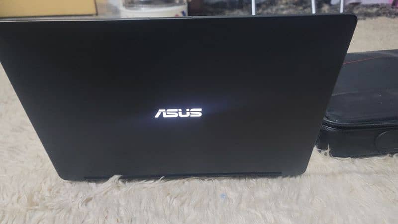 ASUS Q502L Convertible Laptop – Excellent Condition! 3