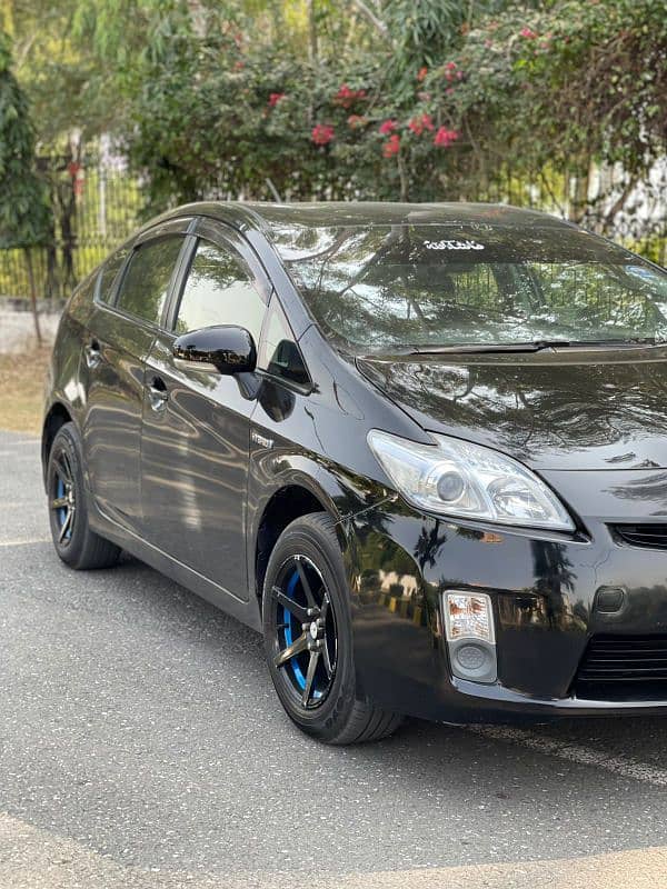 Toyota Prius 2010 1