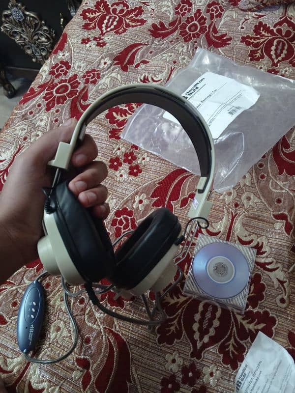 headphones for gaming and work both 1