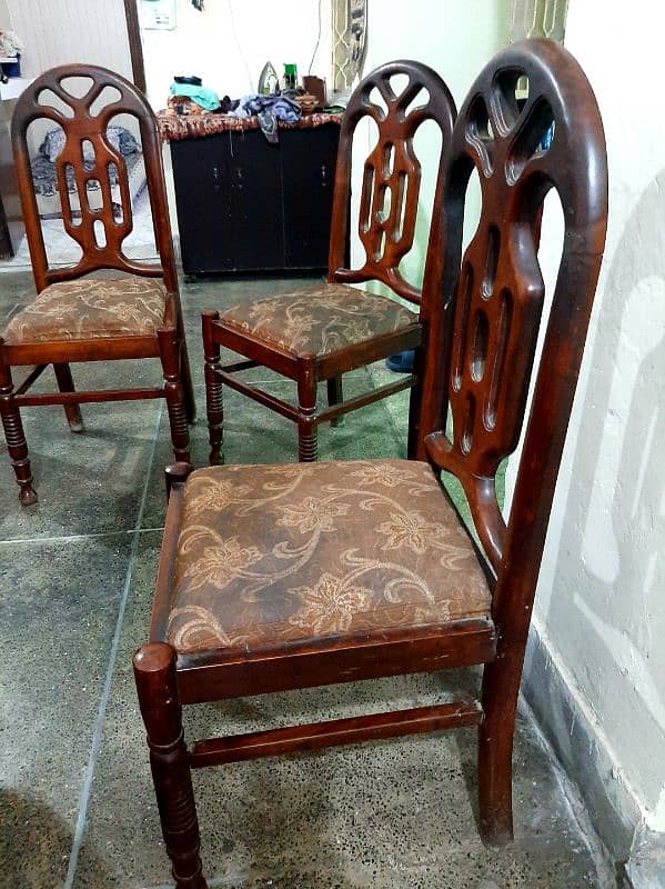 Brown Sheesham Wood Dining Table with 6 chairs 5