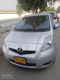 Toyota Vitz 2010