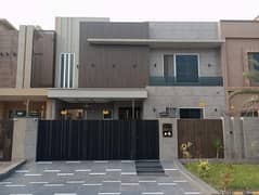 10 Marla Brand New Luxury House Available For Sale In Architect Society