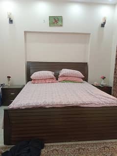 bedroom set with mattress