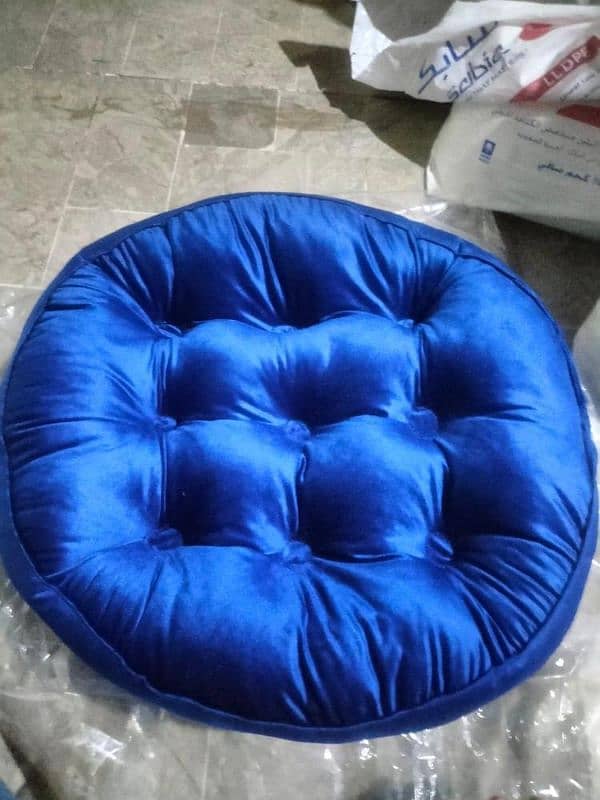 velvet floor 2pcs cushion waterproof breathable lightweight 6