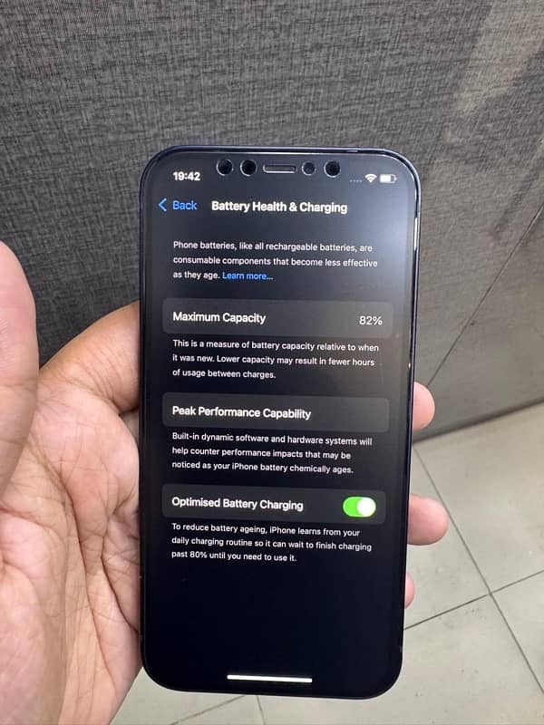 Iphone 12 64 GB Factory Unlock 2