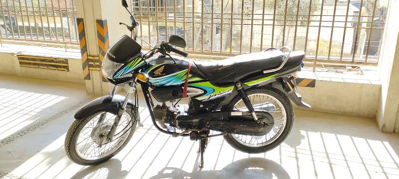 Honda Pridor 2018 First owner Genuine condition bike 5