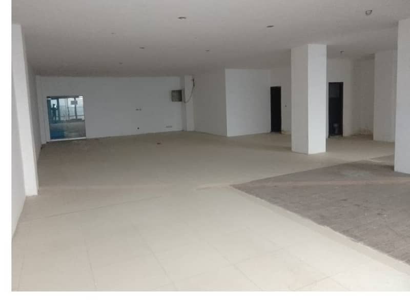 Area 1800 Square Feet Corporate Office Available For Rent On Reasonable Rent Gulberg 3 Lahore 0