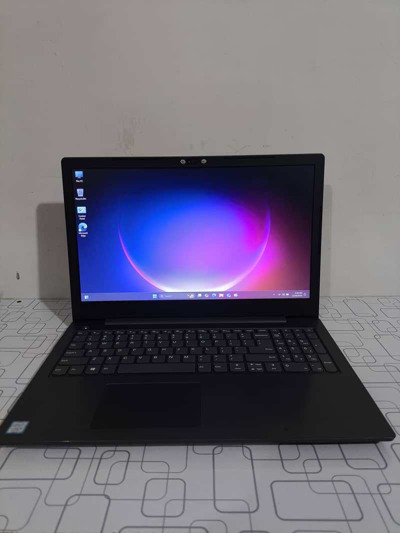 Lenovo Ideapad V330 15 - 8th Gen core i5 08GB RAM 256GB SSD NVMe 15.6" 3