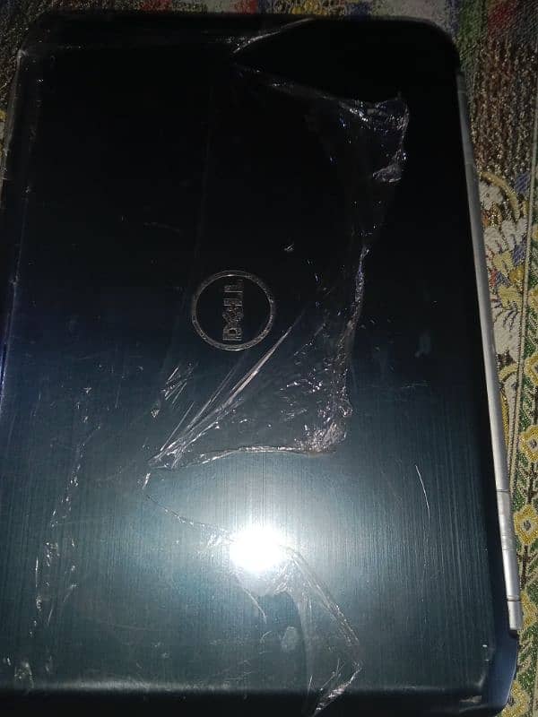 Dell laptop 0