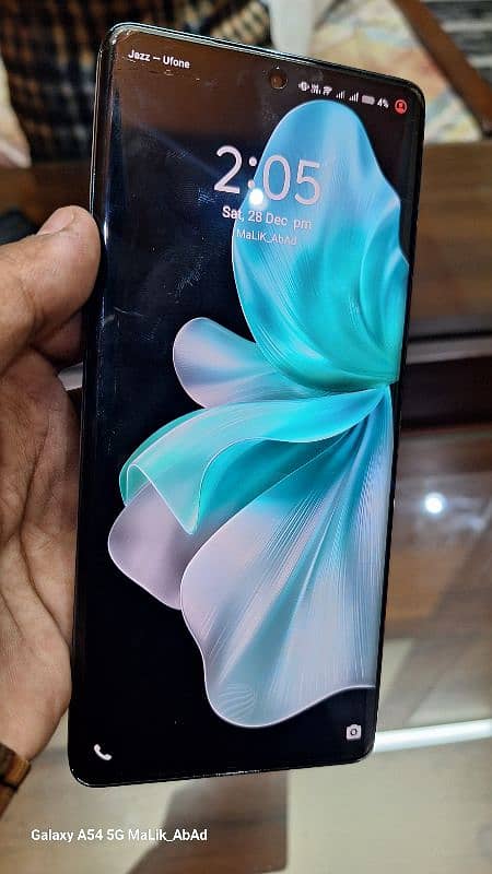 vivo v30 1