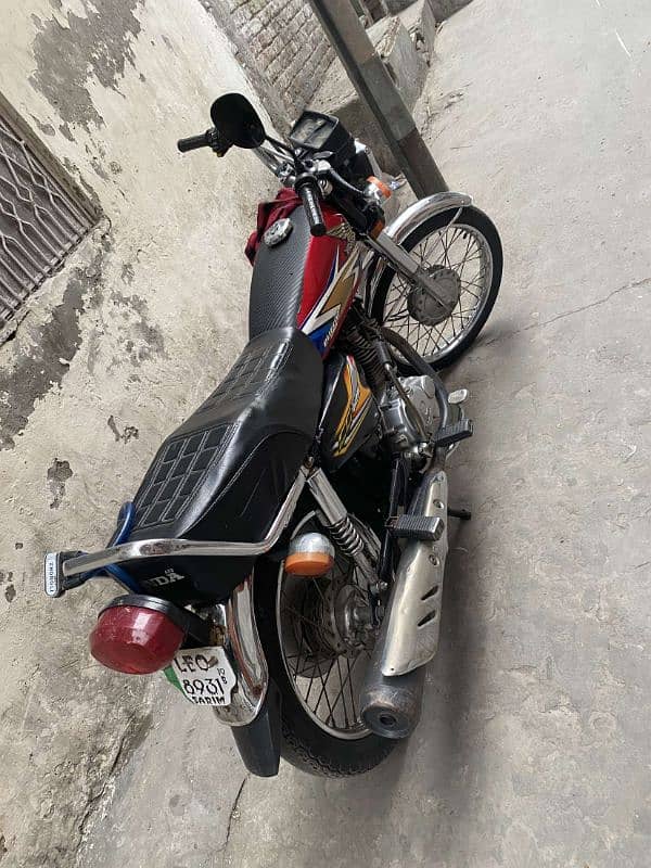 Selling honda 125 9