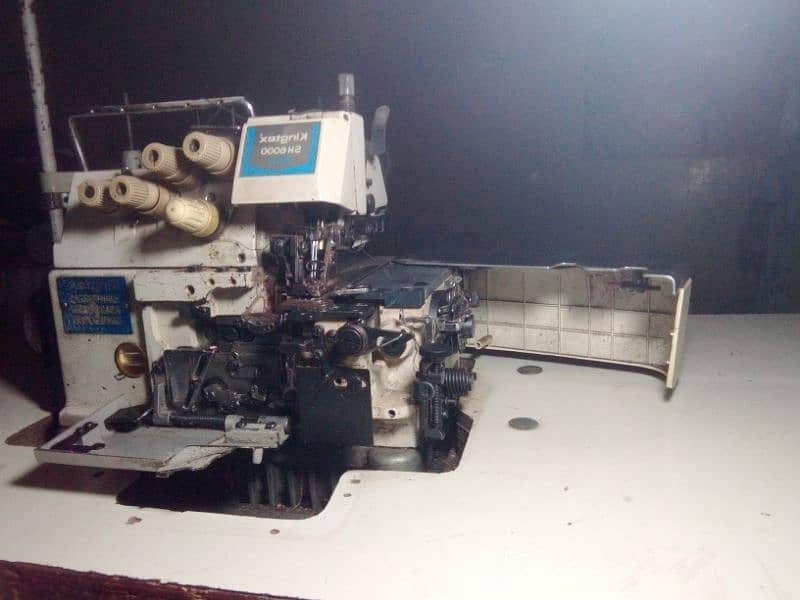 Kingtace silai machine and overlak machine ! Urgent sale 10