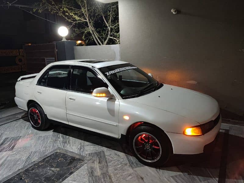 Mitsubishi Lancer 1993 8