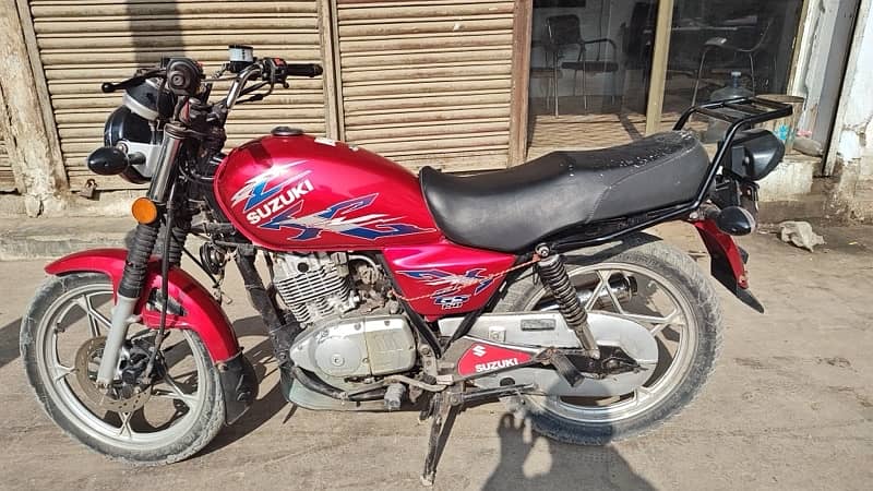 Suzuki Gs 150se 0