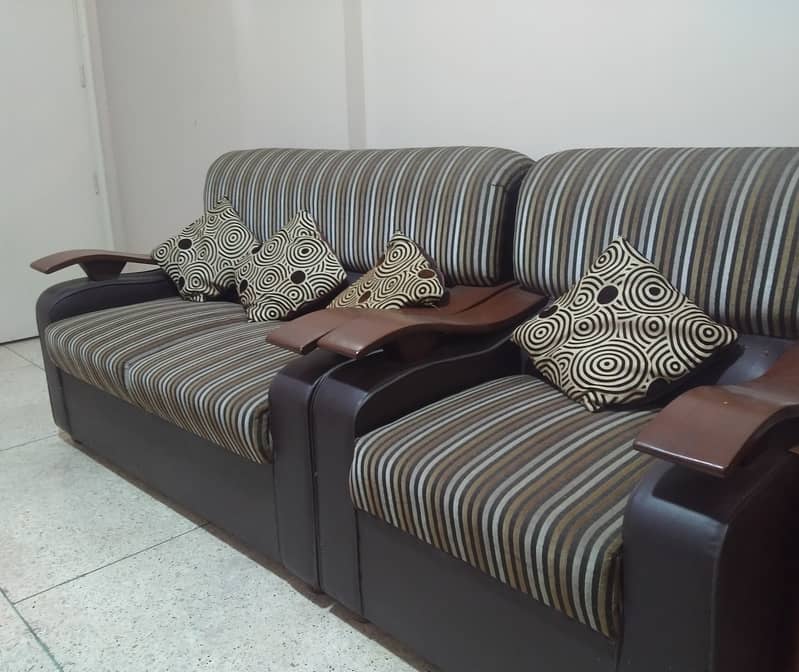 Sofa Set 7 Seater 4