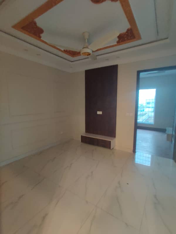 5 MARLA BRAND NEW HOUSE AVAILABLE FOR RENT IN DHA RAHBER 11 SECTOR 2 2