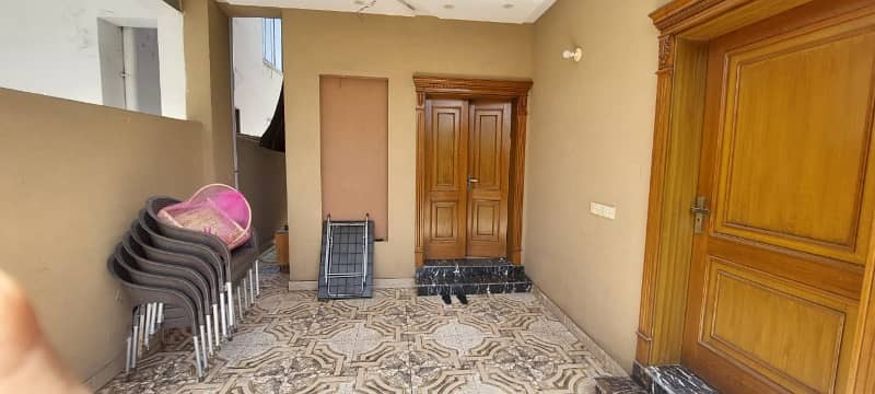 5 MARLA BEAUTIFUL HOUSE AVAILABLE FOR RENT IN DHA 11 RAHBER 9