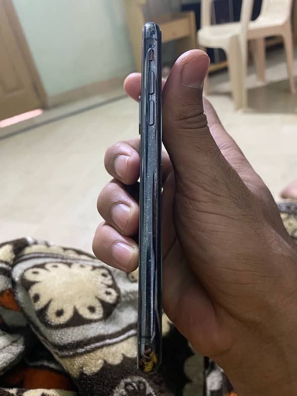 iPhone X PTA Approved (256GB) 4