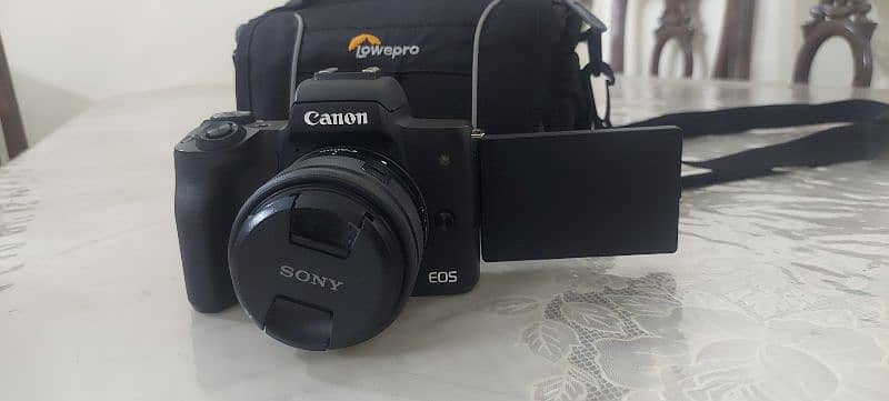 Canon M50 Mark 2 2