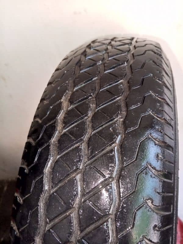 2 tyre Hain mehran ke 45 12 size 6