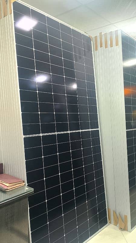 Solar Panel , Jinko Solar Panel , Best Price In Karachi. 2