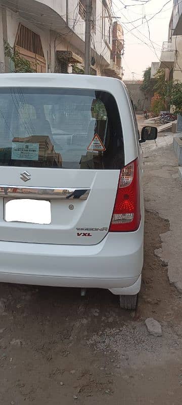 Suzuki Wagon R 2022 6