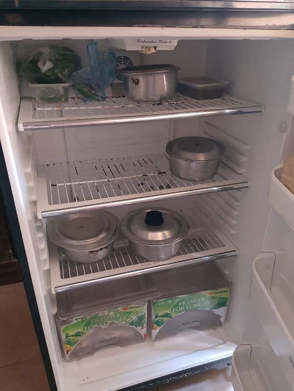 dawlance refrigerator for sale 3