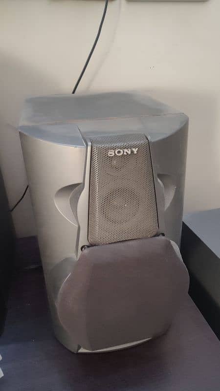 sony sound system 1000w very good sound Quality 1