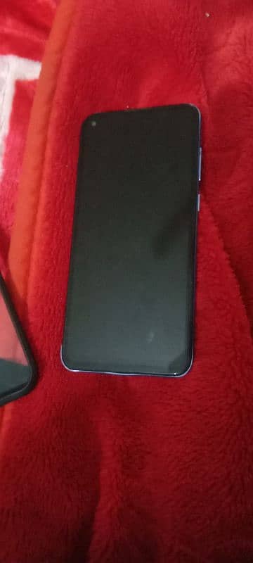 I have Samsung A11 full OK original condition 4