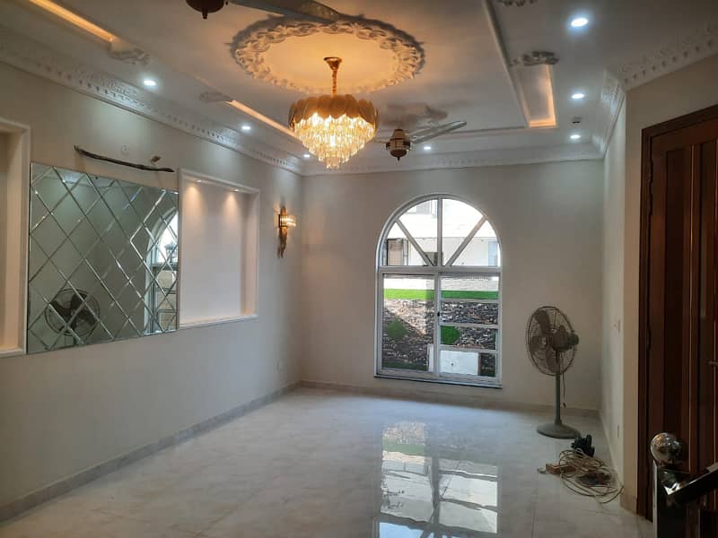 1 Kanal Stylish Modern House Upper Portion Available For Rent In DHA Phase 6 Lahore 5