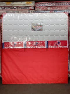 SINGLE/ DOUBLE/ SPRING MATTRESS AVAILABLE (YEAR END SALE)