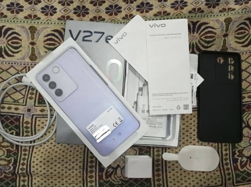 vivo v27e 8+8/256 gb for sale 0