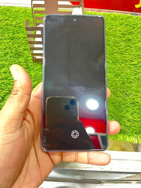 Tecno camon 20 pro 8/256 5