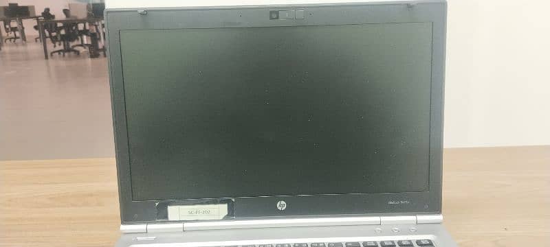 Hp Elite book 8470p 4