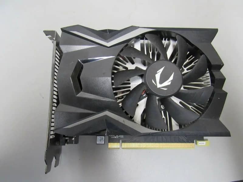 zotac gtx 1650 4GB GDDR6 0