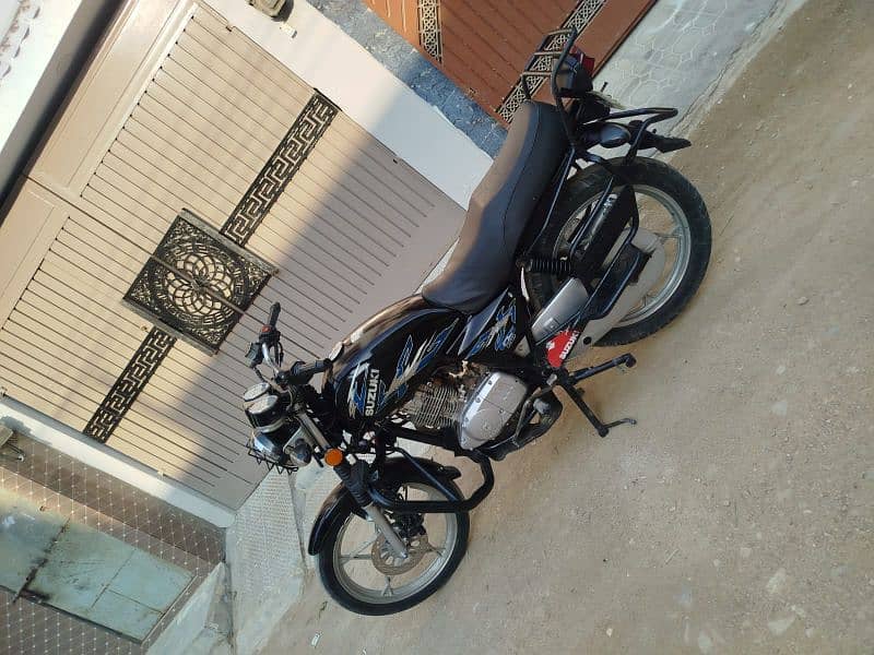 suzuki 150 se 2017 9