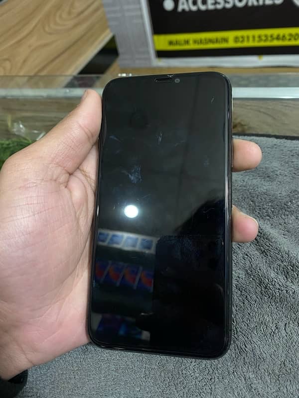 iphone 11 pro 64gb Factory unlock 7