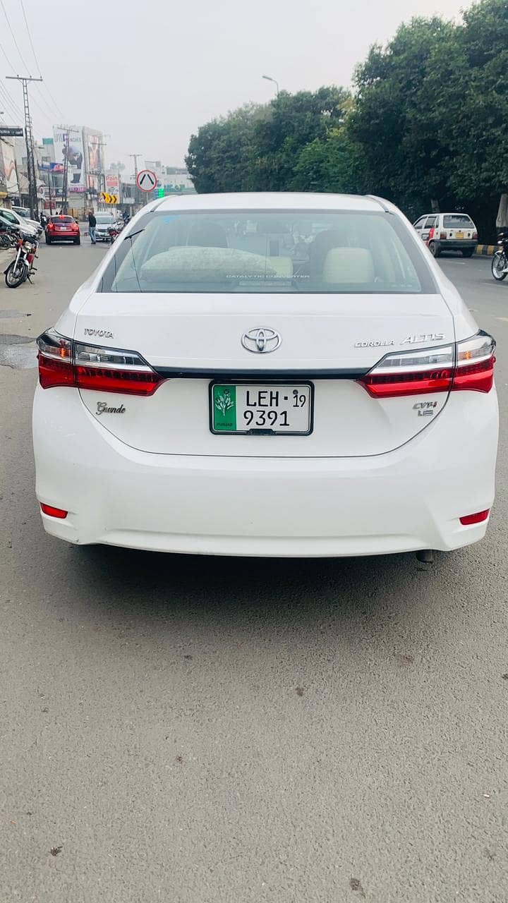 Toyota Corolla Altis Grande 2019 3